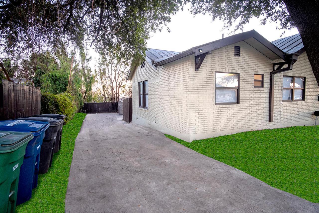 Cozy Downtown Guest House 2Br/1Ba Sleeps 8 San Antonio Exterior photo